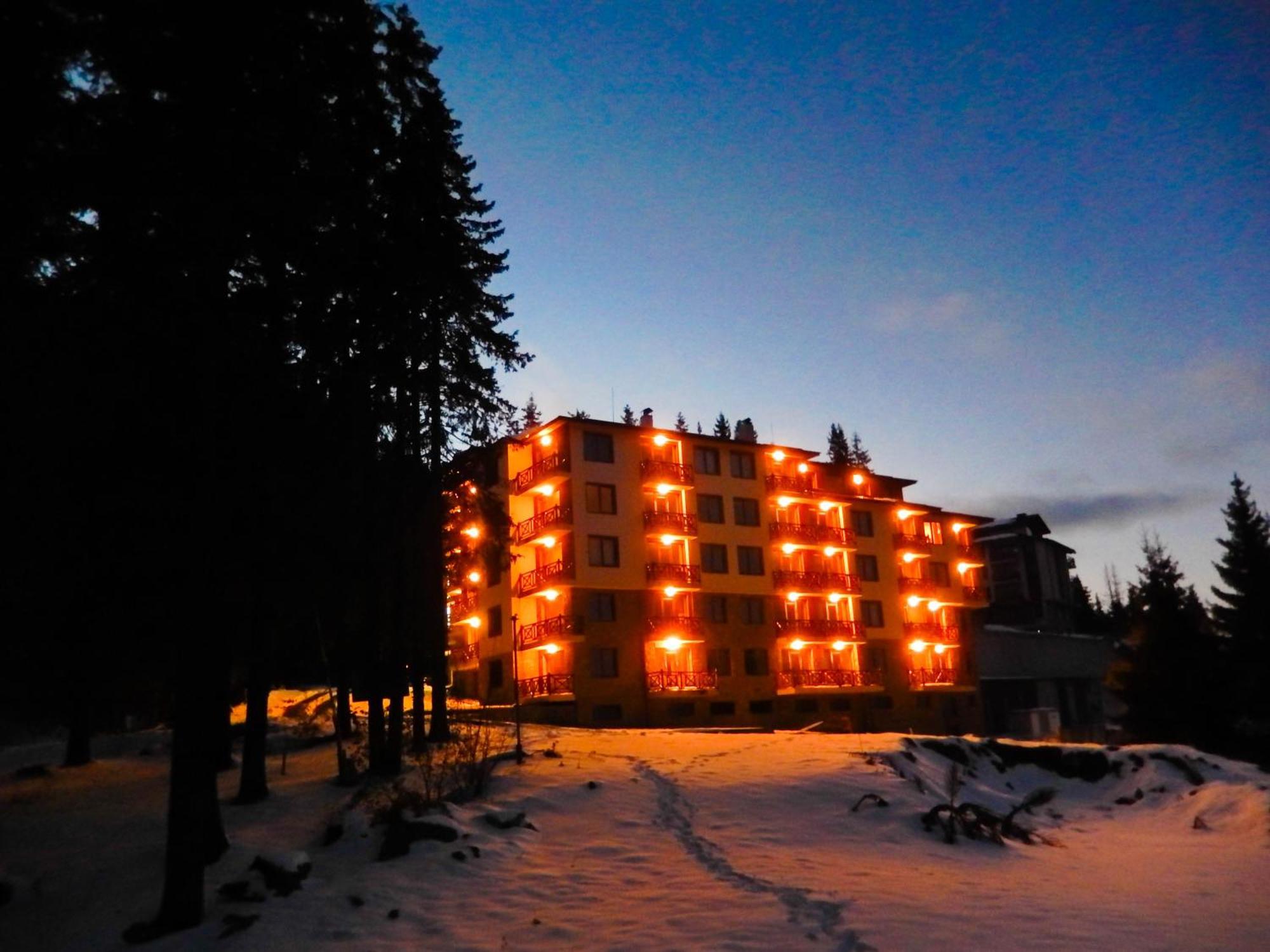 Aparthotel Pine Hills Pamporovo Eksteriør billede