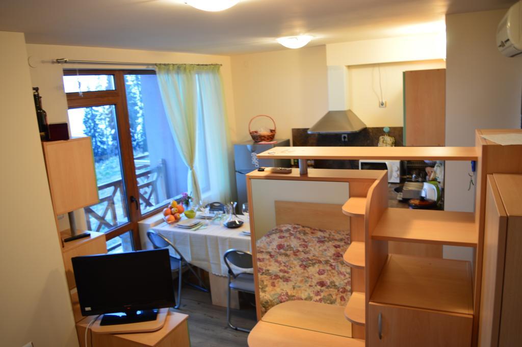Aparthotel Pine Hills Pamporovo Eksteriør billede